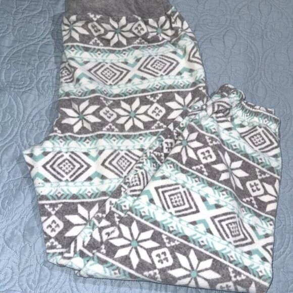 Cuddl Duds Womens Fleece Pajama Pants 1X Snowflake Pattern - Picture 2 of 6